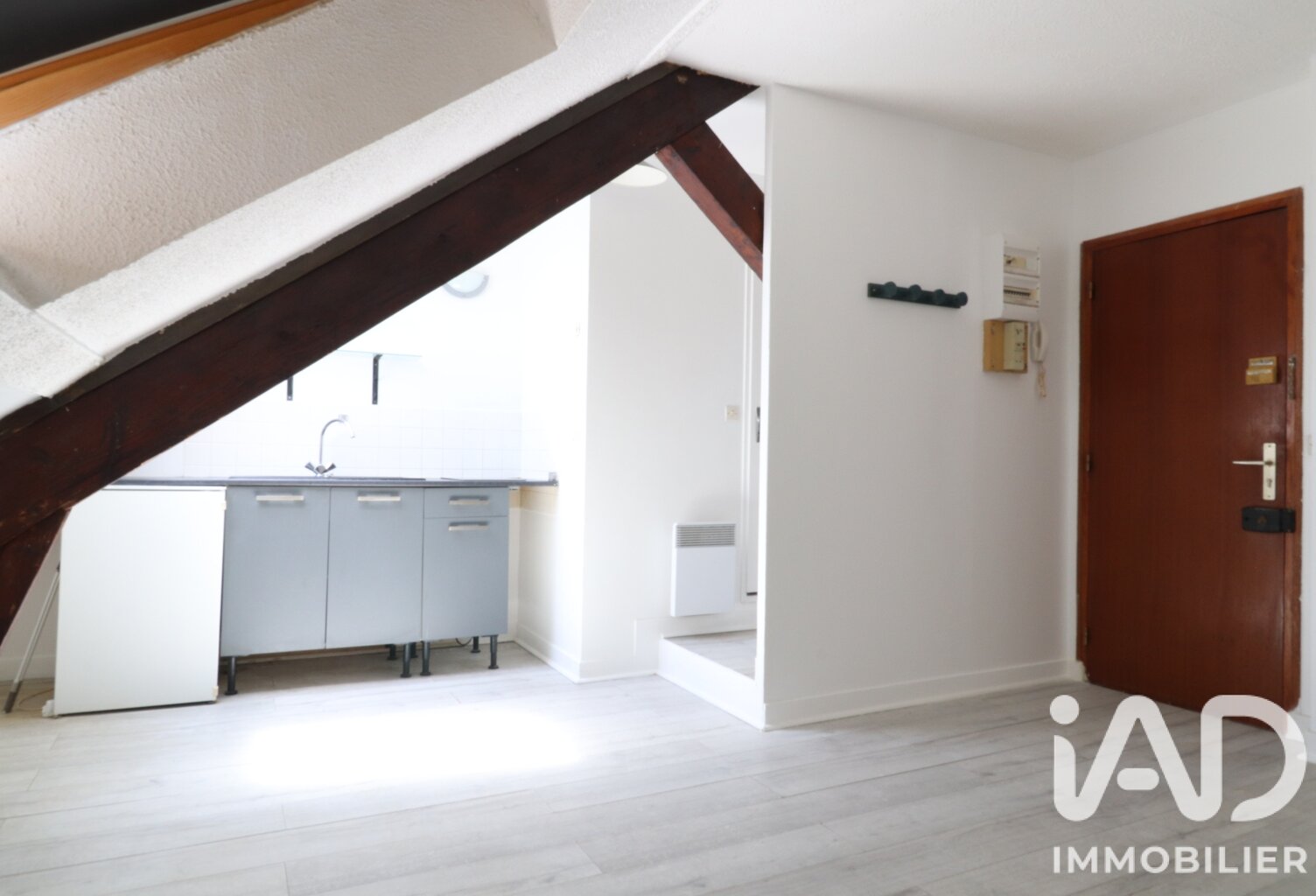 Vente Studio 1 pièce — photo 1