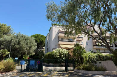 Appartement 4 pièces 1390 €