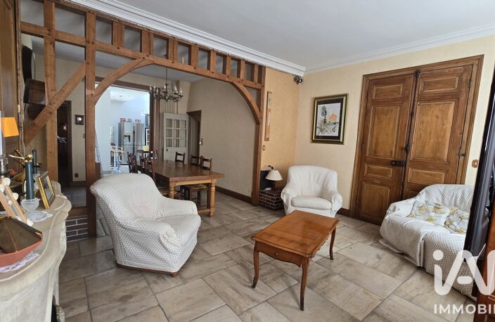 Vente Maison de ville 8 pièces — photo 2
