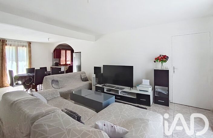 Vente Maison/villa 6 pièces — photo 2