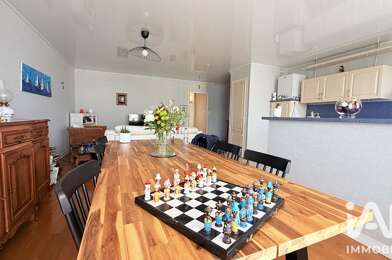 Appartement 4 pièces 158000 €