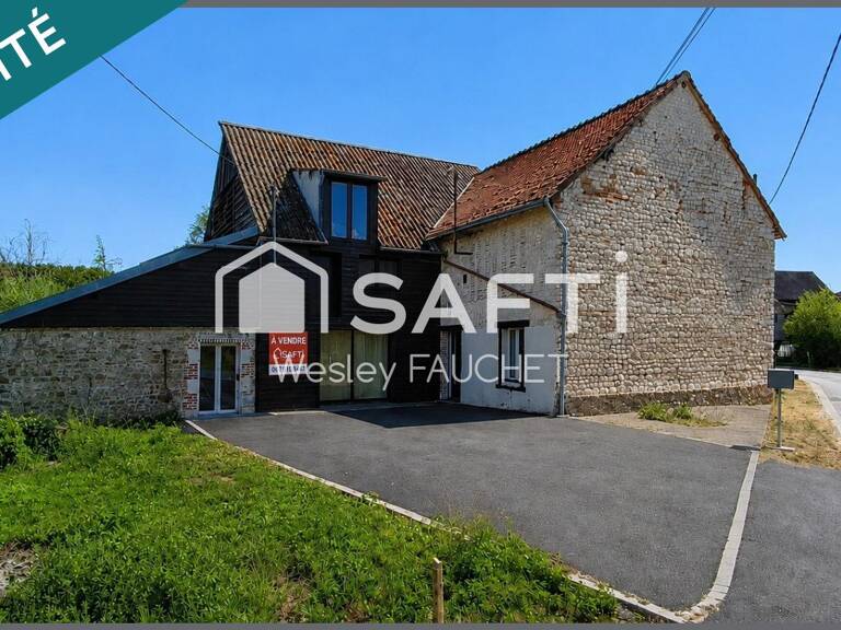 Maison  195 m²  6 chambres  Dépendances  Terrain de 805 m² — photo 1