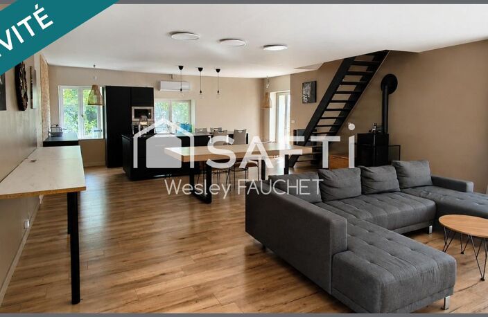 Maison  195 m²  6 chambres  Dépendances  Terrain de 805 m² — photo 2