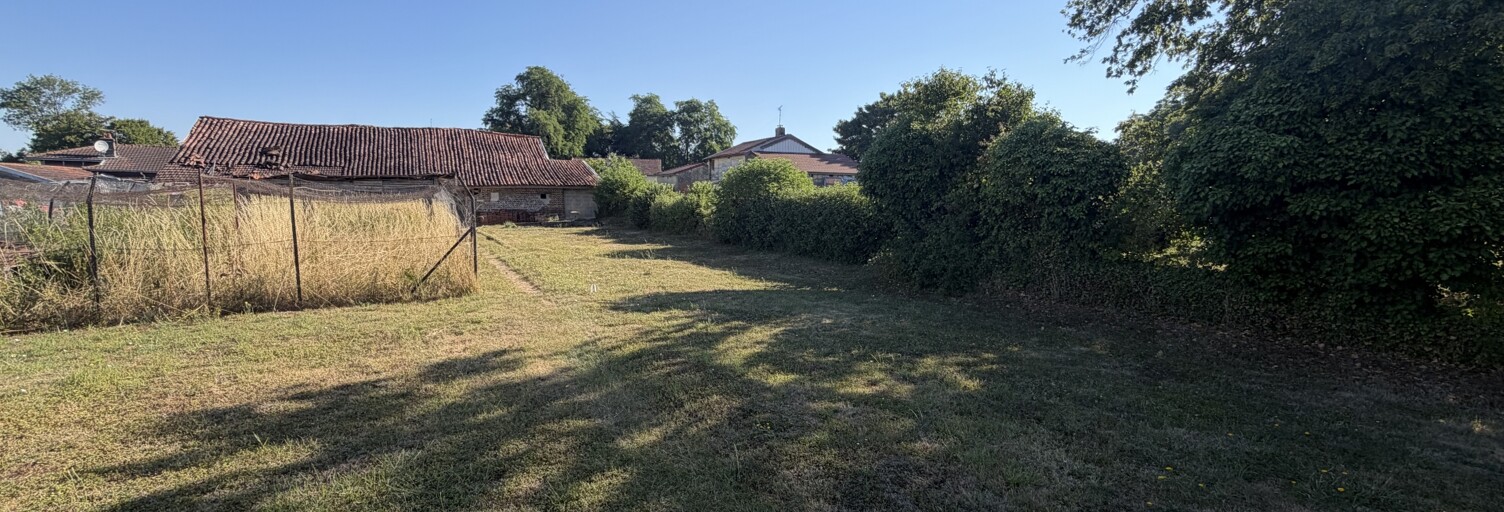 Terrain  970 m² à vendre à Laneuville-au-Pont (52100)