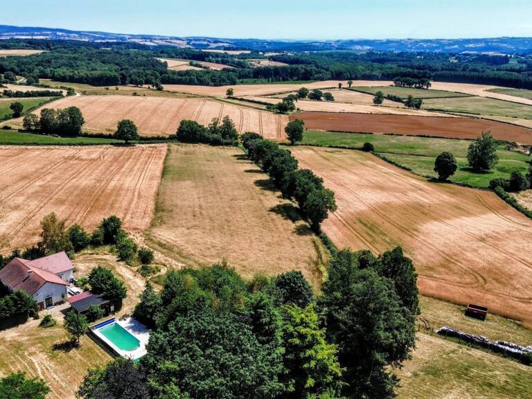 Rare à la vente : propriété avec gîte indépendant, piscine et vue montagne  Teilhet — photo 1