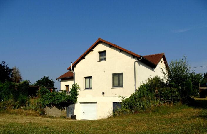Rare à la vente : propriété avec gîte indépendant, piscine et vue montagne  Teilhet — photo 2
