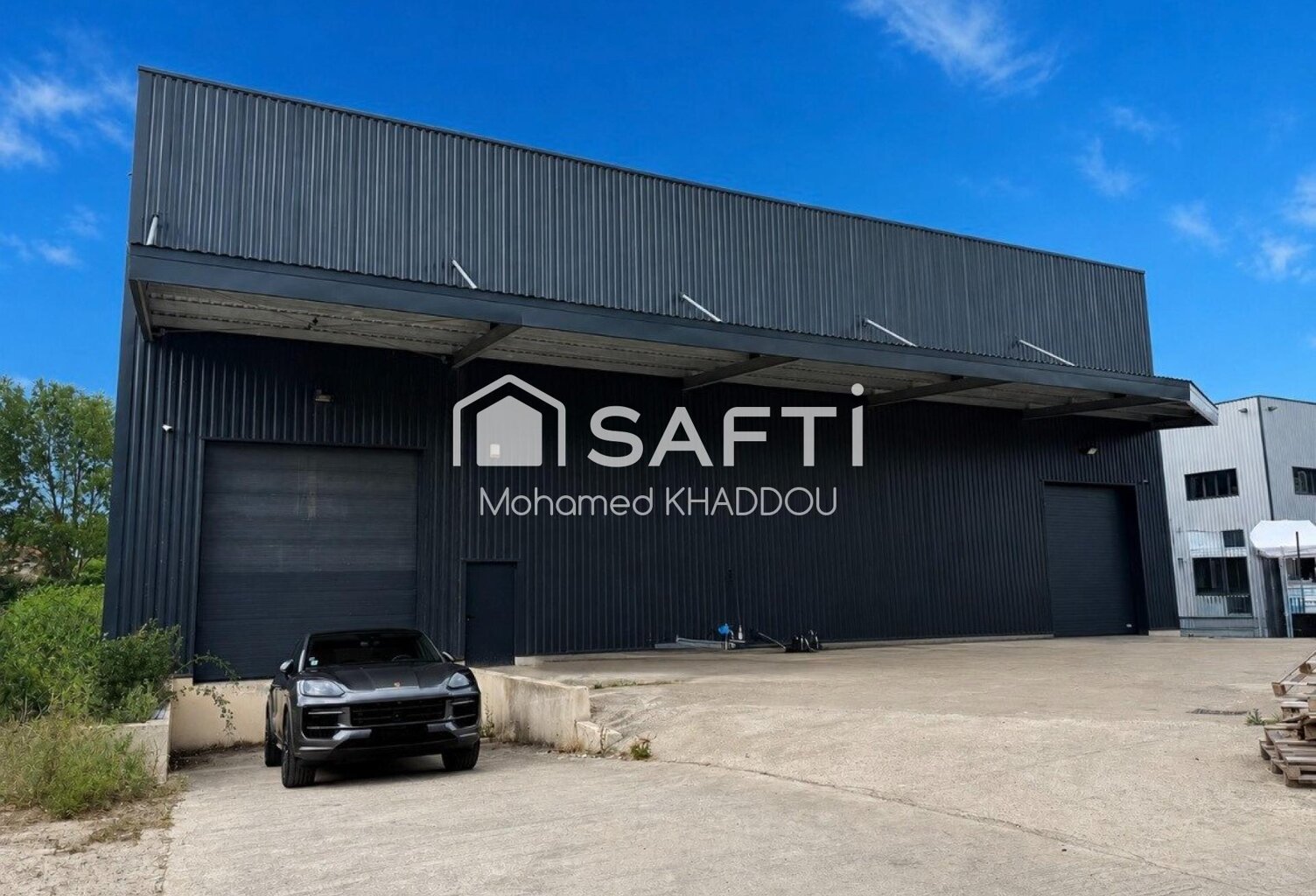 700 m² d'opportunités pour développer votre activité dans un emplacement stratégique. — photo 1