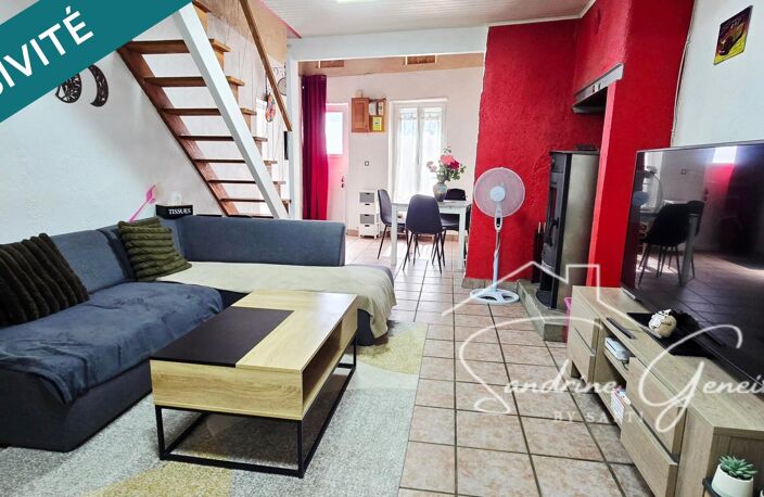 Maison de bourg avec balcon et dépendances — photo 3