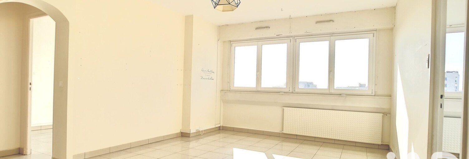 Appartement 3 Pièces 69 m² à louer à Courbevoie (92400)