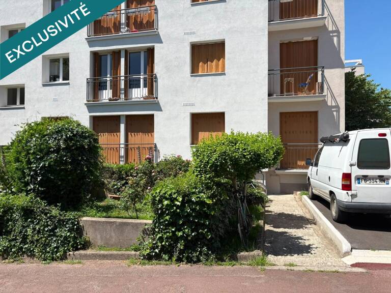 Appartement T3 + 2 CAVES + BOX FERME — photo 1
