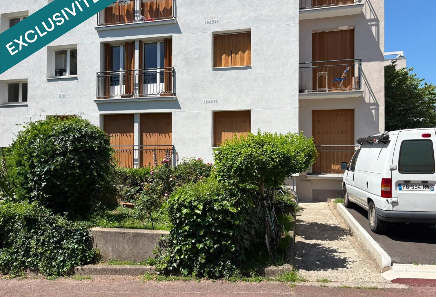 Quartier Ramenas - Léo Lagrange Appartement T3 + 2 CAVES + BOX FERME — photo 1
