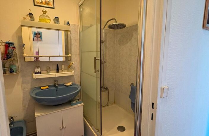Quartier Ramenas - Léo Lagrange Appartement T3 + 2 CAVES + BOX FERME — photo 4