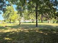 TERRAIN PLAT ET CLOTURE — photo 2