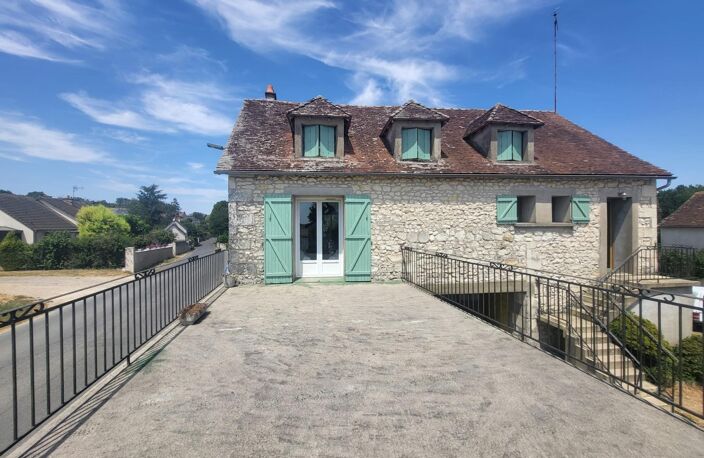 Maison familial, 3 chambres, 5330m2 de terrain avec dependance de 90m2 habitable. — photo 3