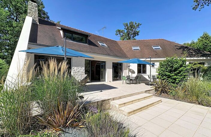 Maison d'exception dans le domaine du Lys — photo 2