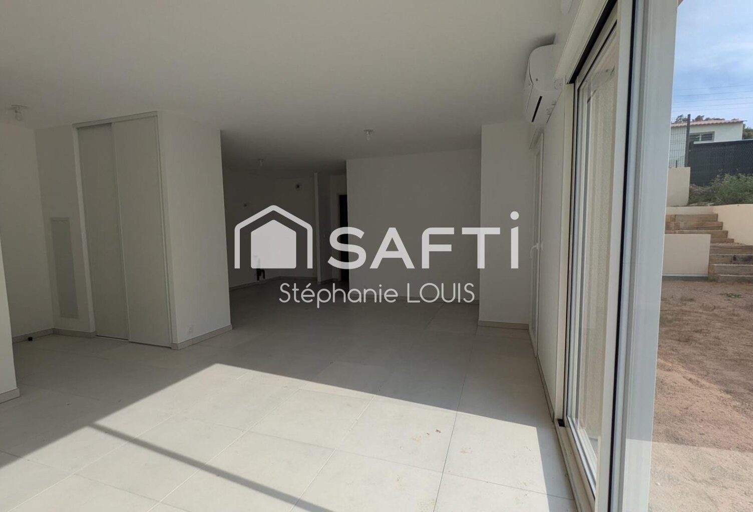 APPARTEMENT T3 - PARKING COUVERT - JARDIN - CAVE — photo 1