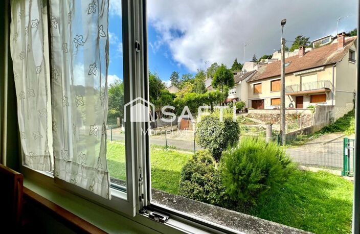 Bel appartement lumineux, refait avec des matériaux de qualité. — photo 3