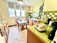 Bel appartement lumineux, refait avec des matériaux de qualité. — photo 4