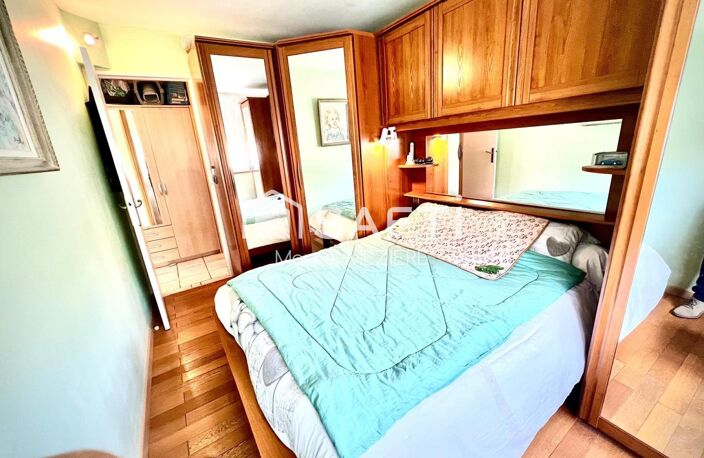 Bel appartement lumineux, refait avec des matériaux de qualité. — photo 5