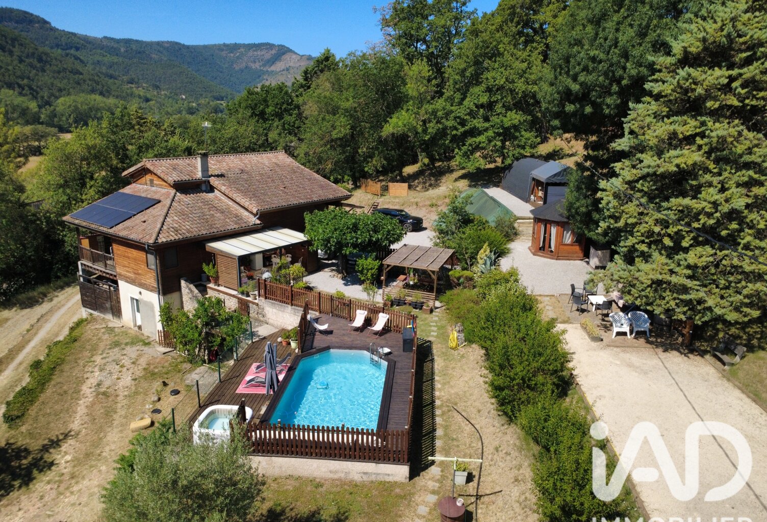 Vente Domaine 8 pièces — photo 1