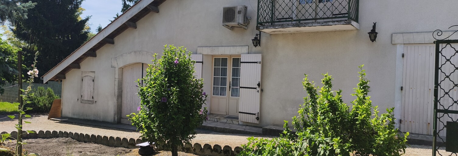 Maison 3 Pièces 111 m² à vendre à Salles-d'Angles (16130)