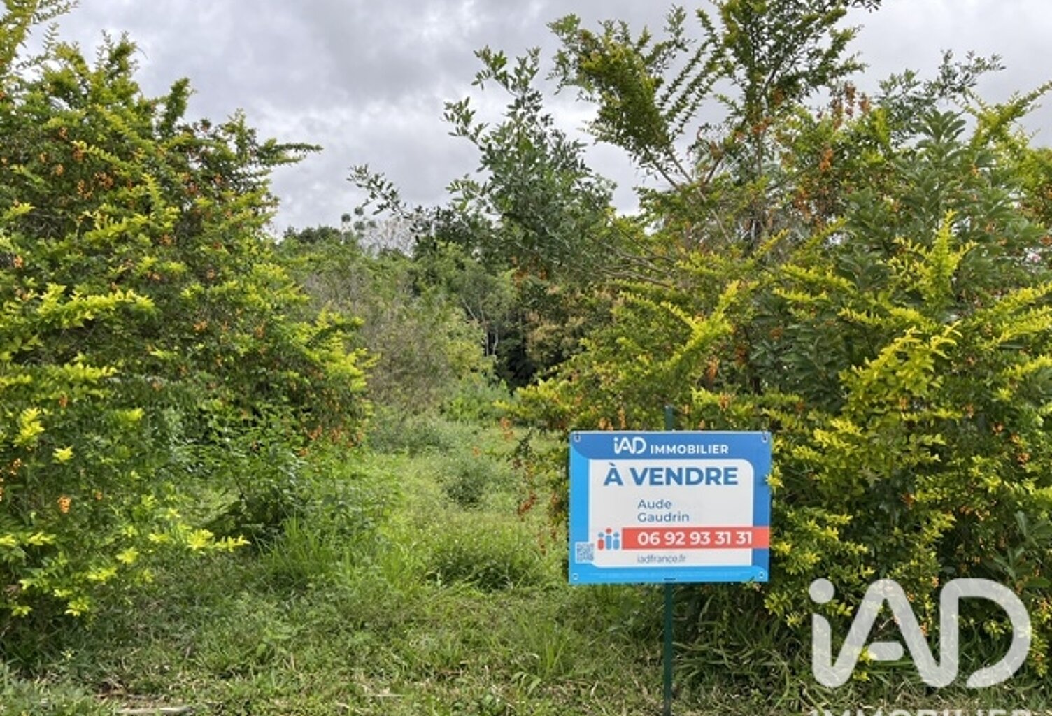 Vente Terrain à bâtir 901 m&sup2; — photo 1
