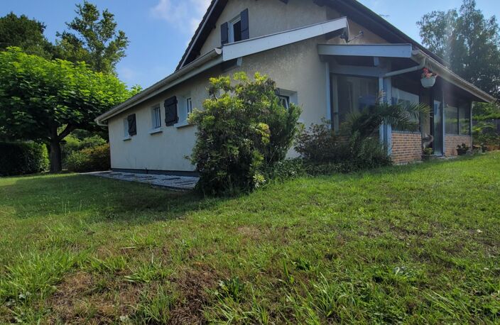 Vente Maison/villa 5 pièces — photo 2