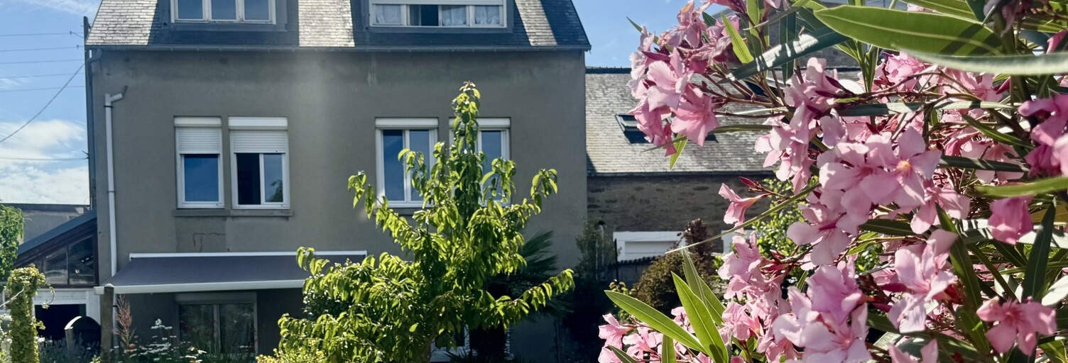 Maison 5 Pièces 121 m² à vendre à Équeurdreville-Hainneville (50120)