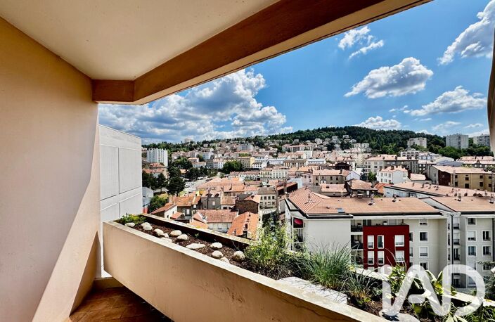 Vente Appartement 5 pièces — photo 2