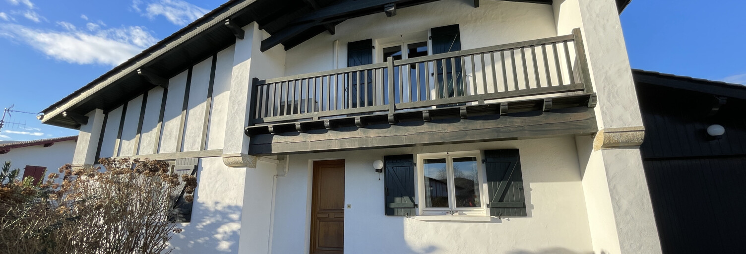 Maison 5 Pièces 121 m² à louer à Itxassou (64250)