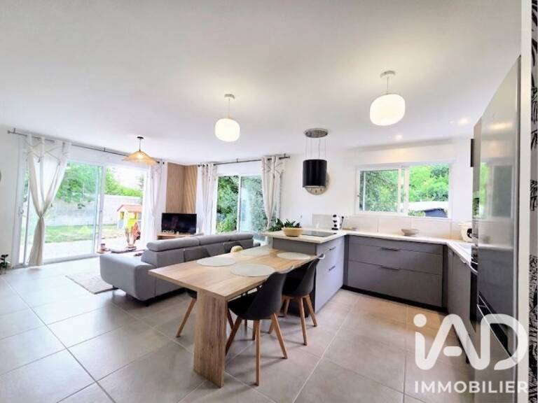 Vente Maison/villa 4 pièces — photo 1