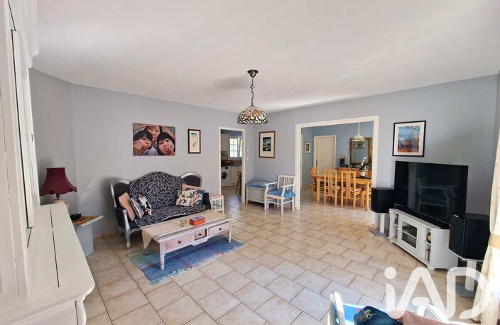 Vente Maison/villa 7 pièces — photo 2