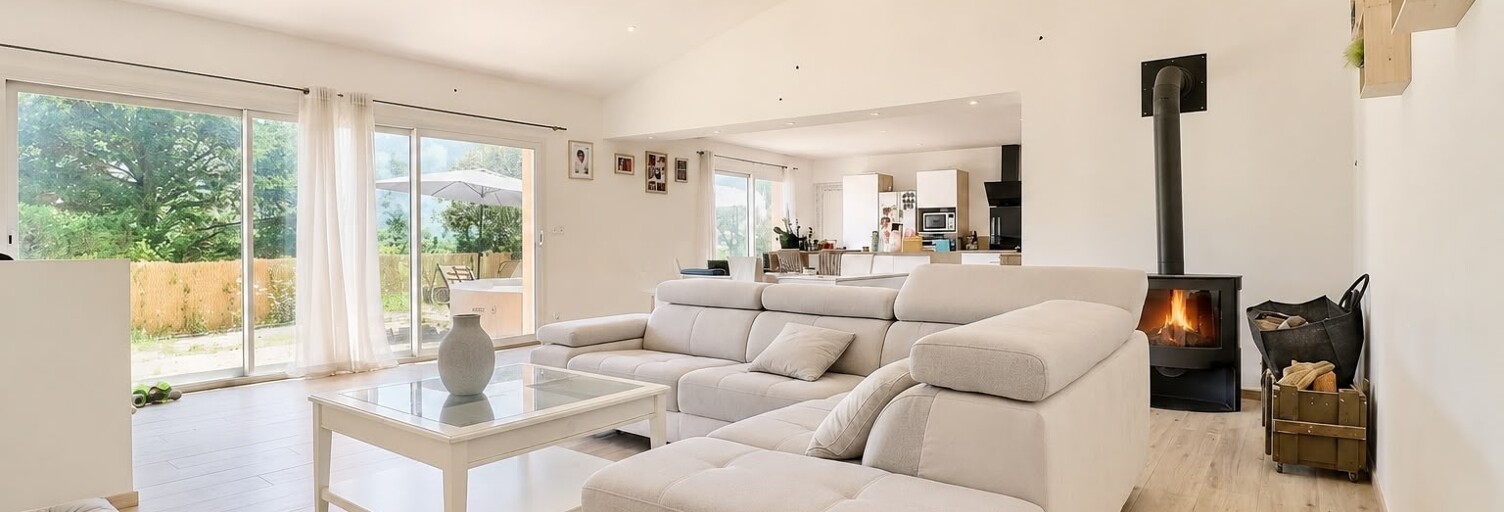 Maison 4 Pièces 140 m² à vendre à Signes (83870)
