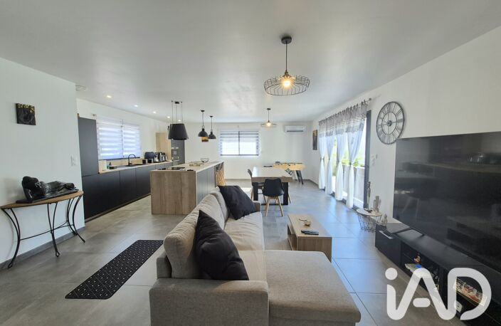 Vente Maison/villa 5 pièces — photo 3