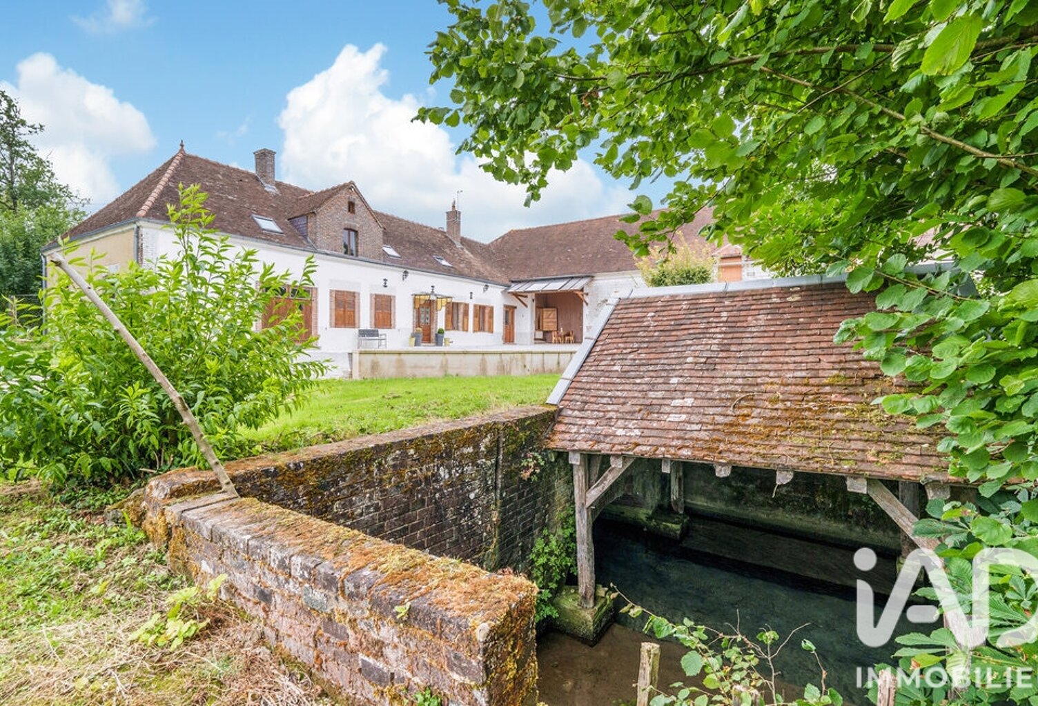 Vente Maison de campagne 9 pièces — photo 1