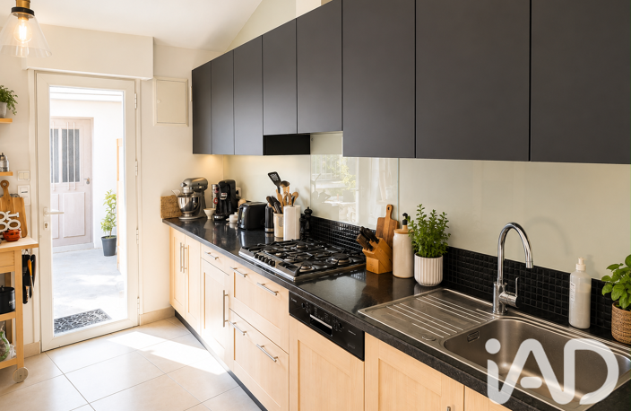 Vente Maison de ville 5 pièces — photo 2