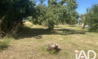 Terrain  1215 m² à vendre à Arveyres (33500)