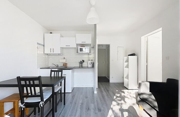 Vente appartement 1 pièce 28 m² La Riche (37520) — photo 2