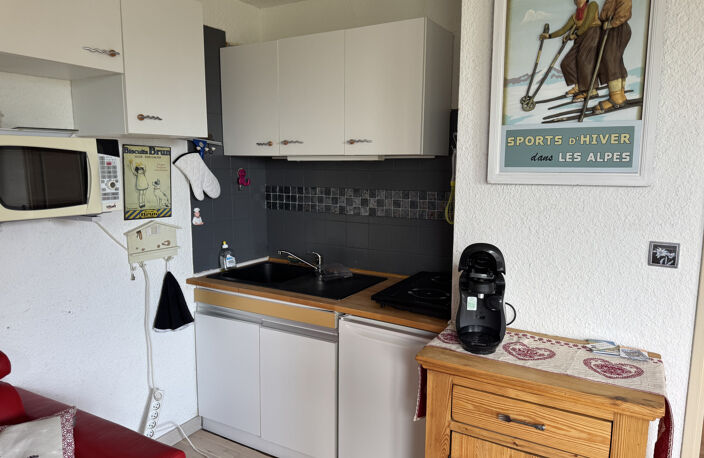 A Pra Loup 1600 : Studio skis aux pieds et vue imprenable ! — photo 3