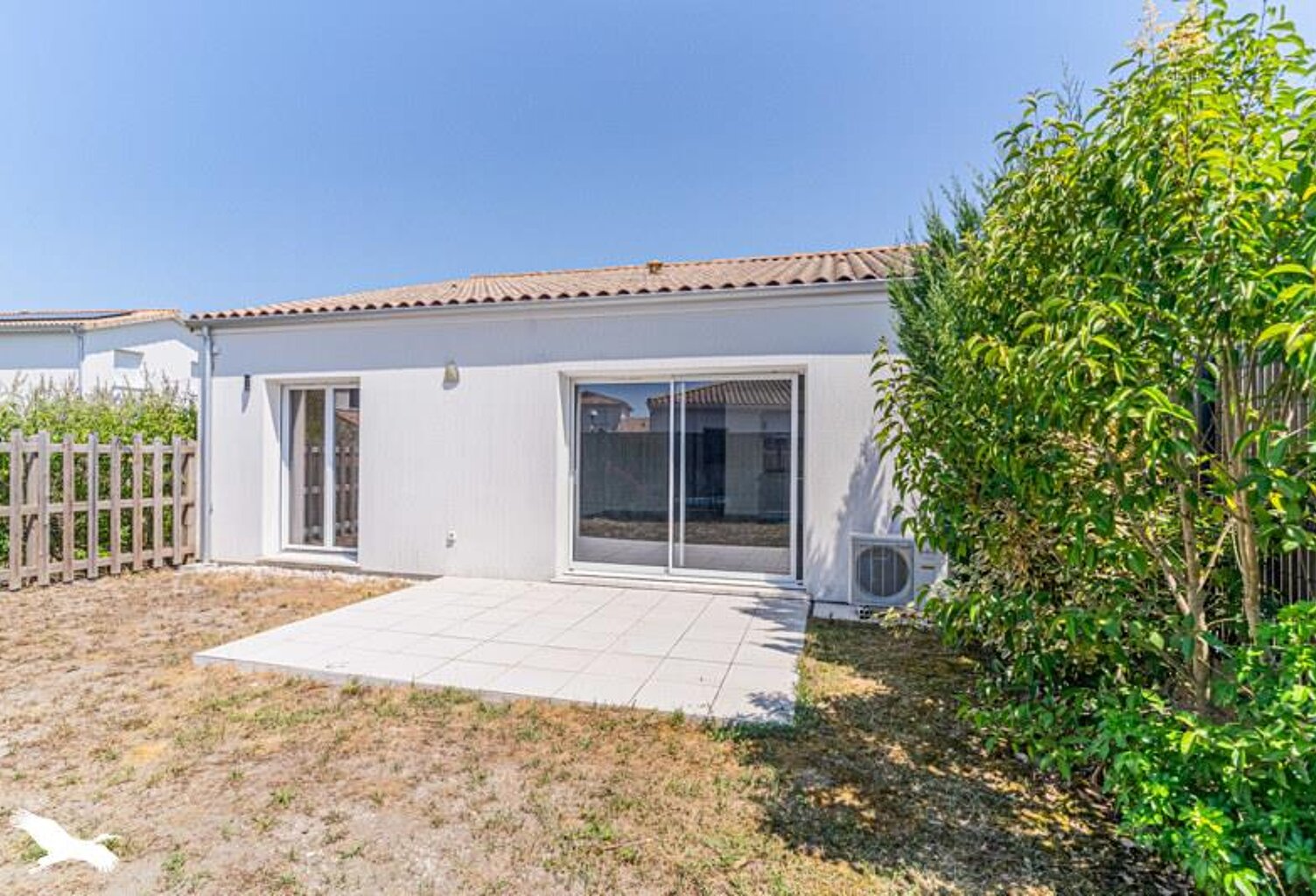 Contemporaine de 5 pièces principales — photo 1
