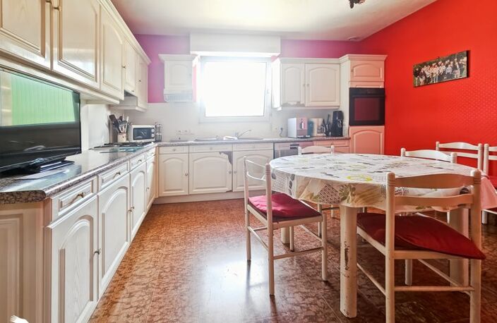 Néo-Bretonne de 8 pièces principales — photo 4