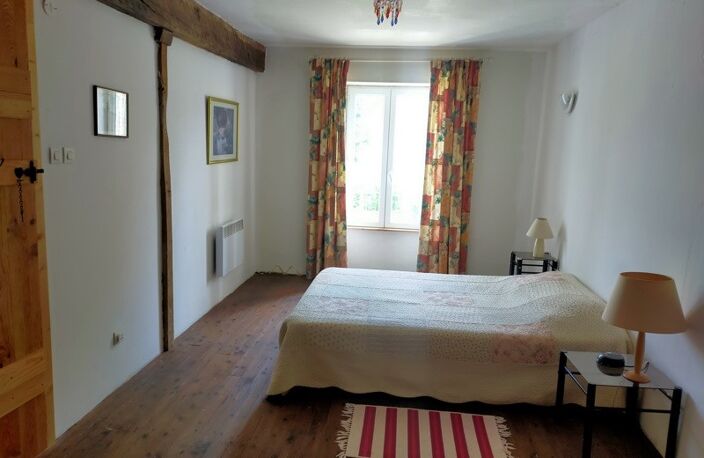 Maison en pierre de 6 pièces principales — photo 5