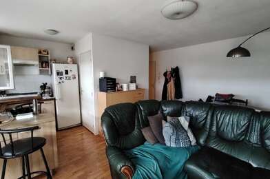 Appartement 3 pièces 155875 €