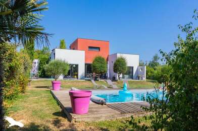 Maison 5 pièces 399500 €