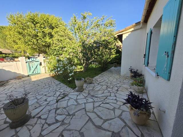 Villa de 5 pièces principales — photo du bien
