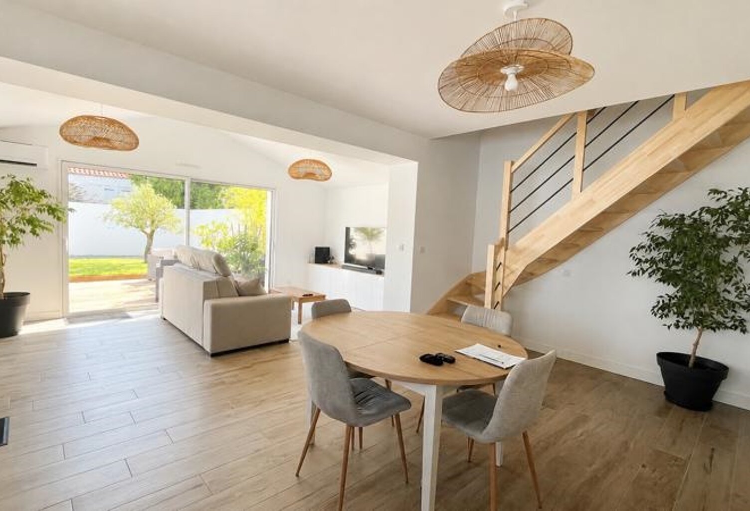 Vente maison 5 pièces 127 m² La Rochelle (17000) — photo 1