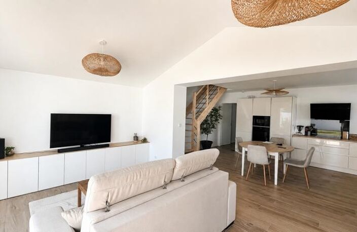 Vente maison 5 pièces 127 m² La Rochelle (17000) — photo 2