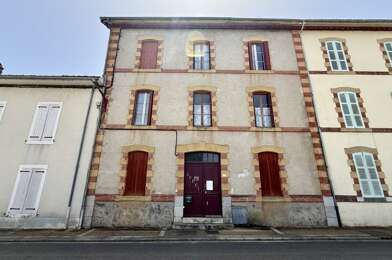 Immeuble  98280 €