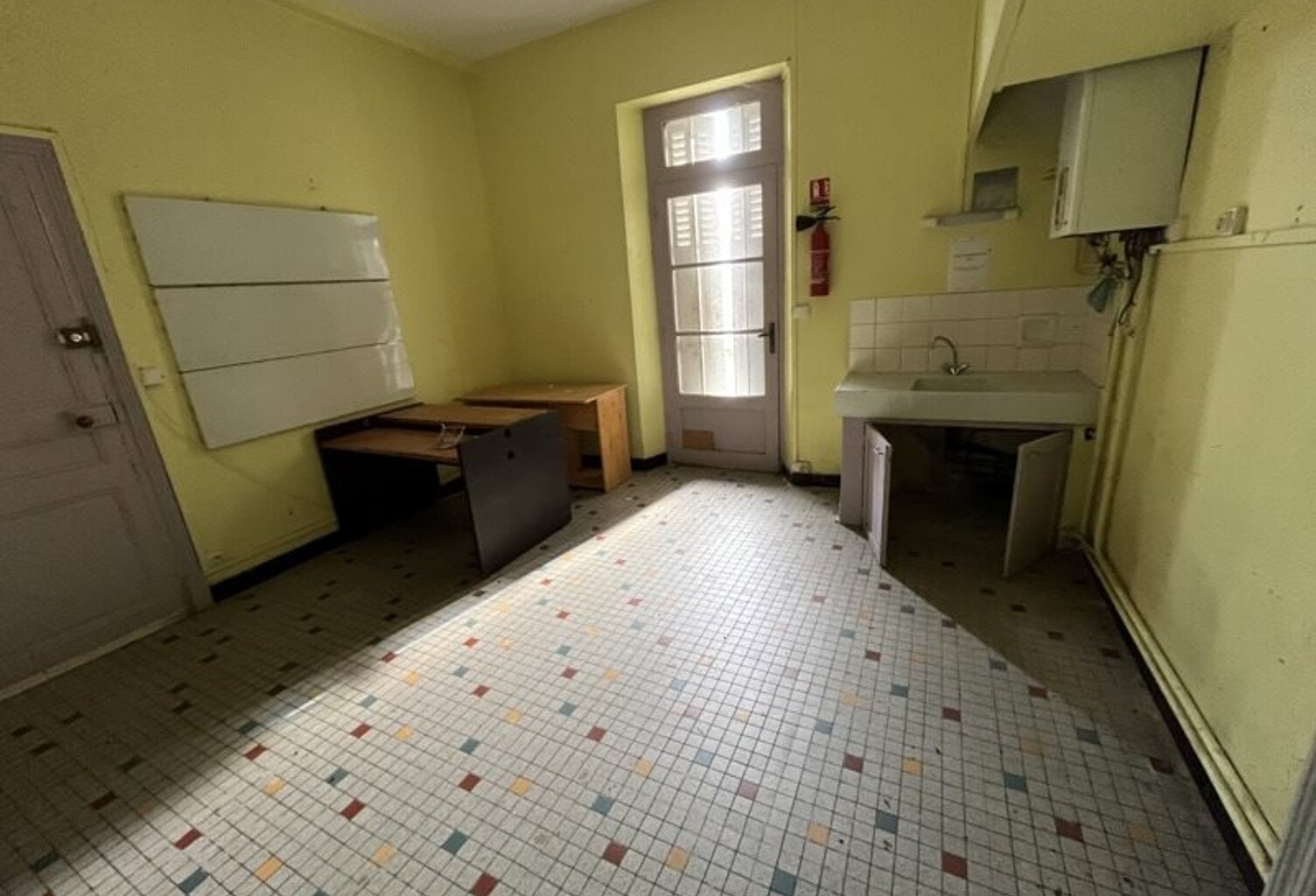 Vente immeuble   Salies-du-Salat (31260) — photo 1