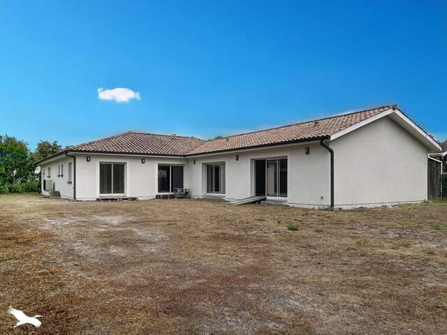 Contemporaine de 4 pièces principales — photo du bien